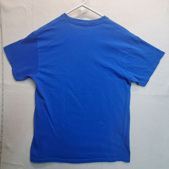 DC Comics Batman Shirt Size Medium Blue‎ Silhouette Mens Graphic Tee Dark Knight - Picture 7 of 7